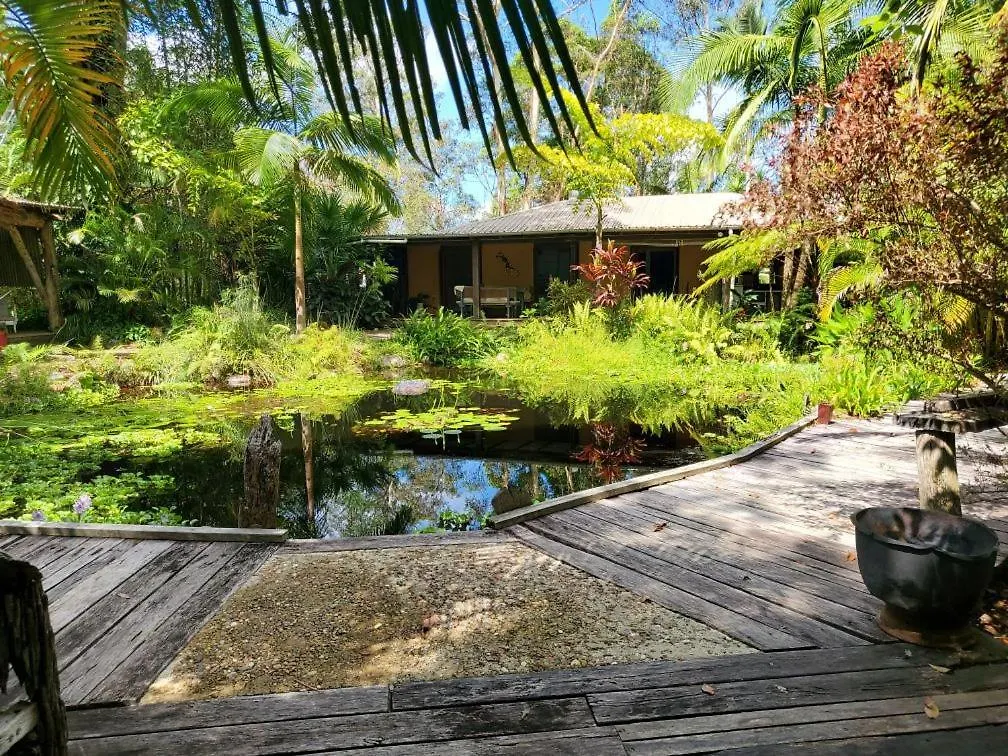The Wake-Up Call Accommodation & Retreats - Noosa Hinterland Pomona 0*,